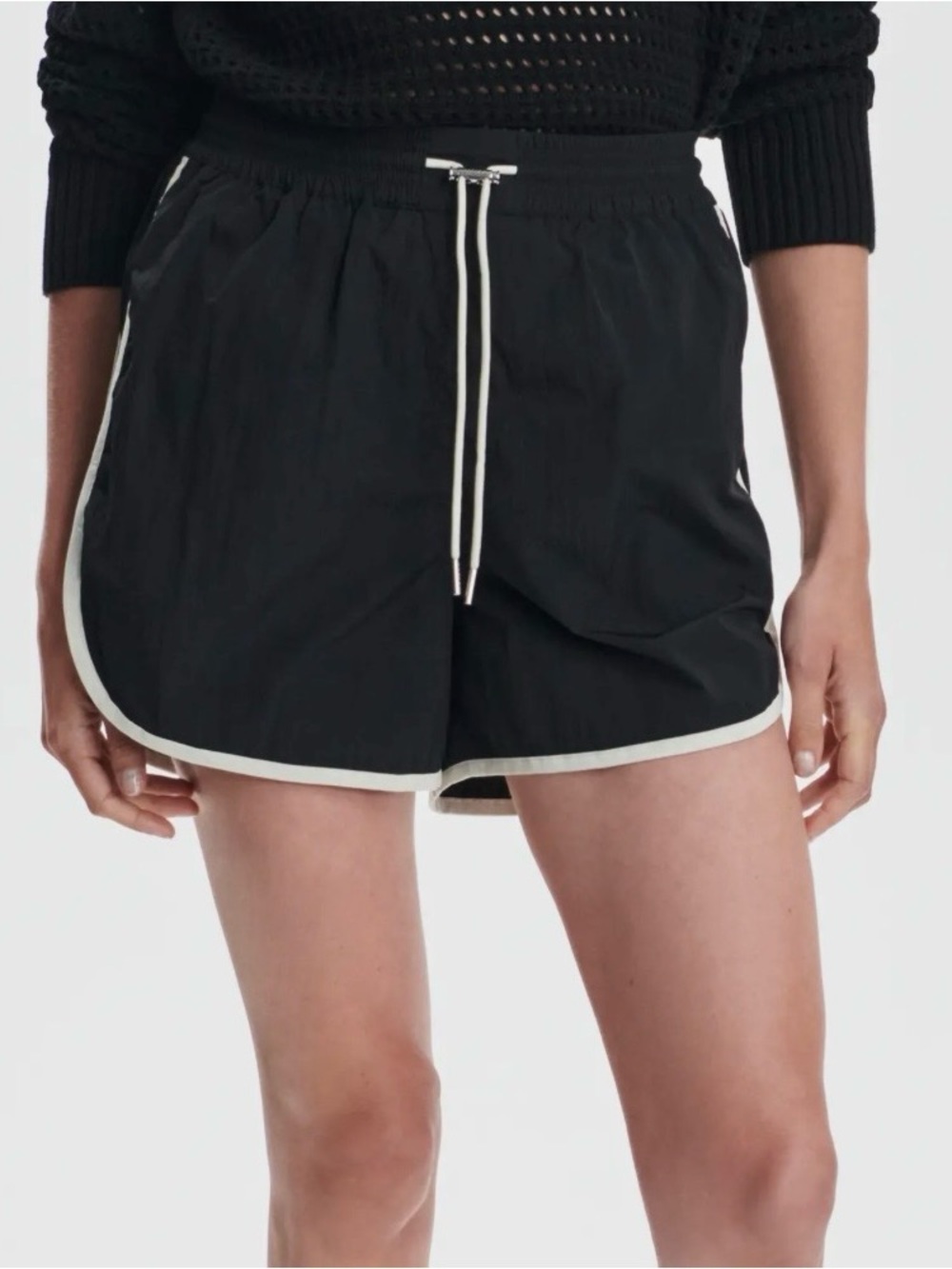 Varley Harmon High Rise Short 2.0 in Black